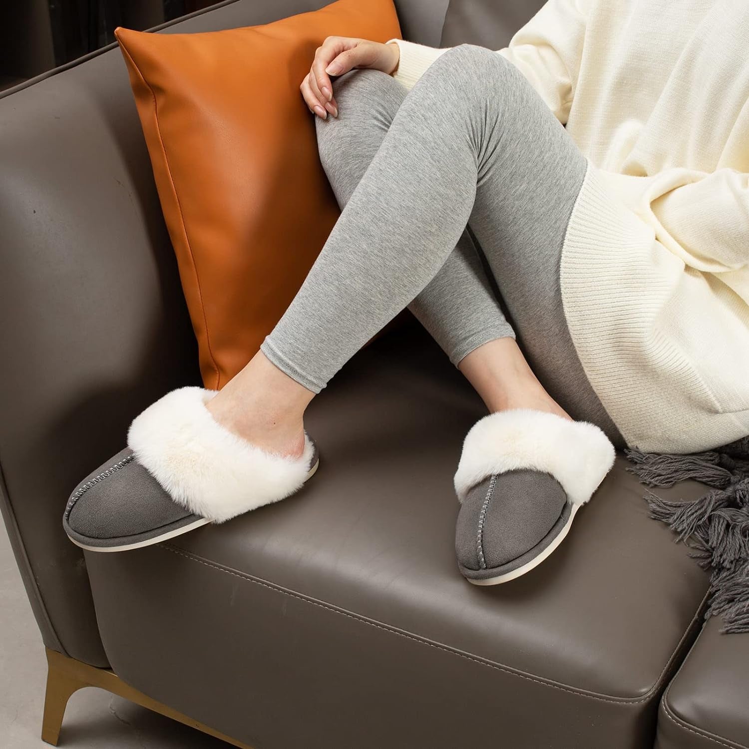 Women'S Fuzzy Slippers Memory Foam Fluffy Winter House Shoes Suede Faux Fur Slippers Indoor Outdoor
